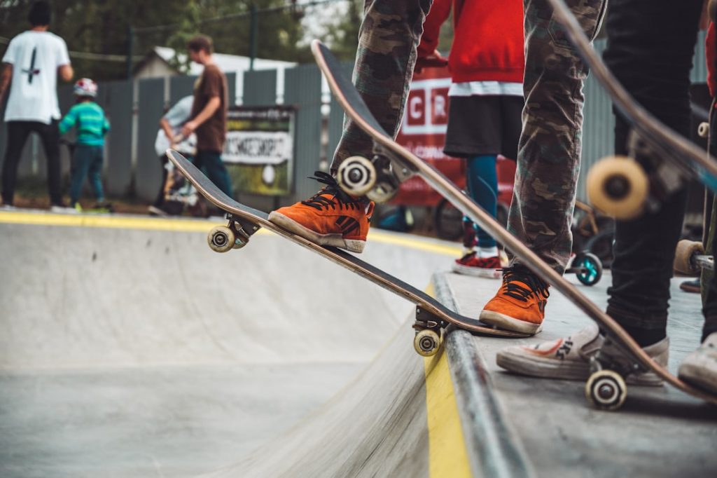 Photo Les bienfaits du skateboard comme entraînement croisé pour les surfeurs et snowboarders