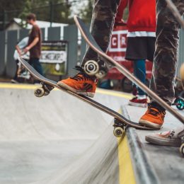 Photo Les bienfaits du skateboard comme entraînement croisé pour les surfeurs et snowboarders